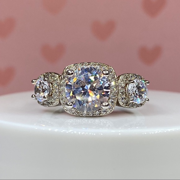 Jewelry - 18k white gold 3 stone diamond wedding bridal ring